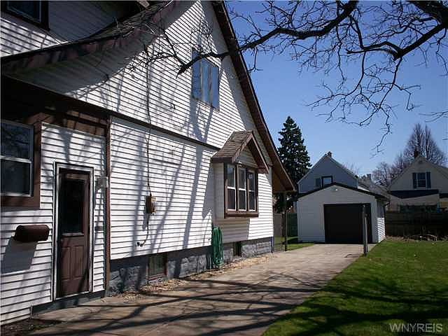 2nd image of 55 Klas Ave