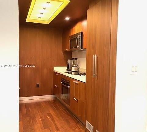 5th image of 50 Biscayne Blvd APT 614