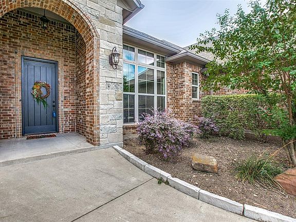 5th image of 129 Turnberry Ln