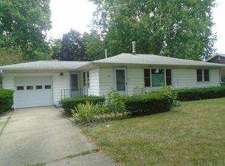 1212 S 12th St, Goshen, IN 46526