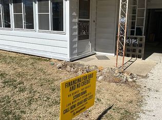 312 E Oil St, Robinson, IL 62454