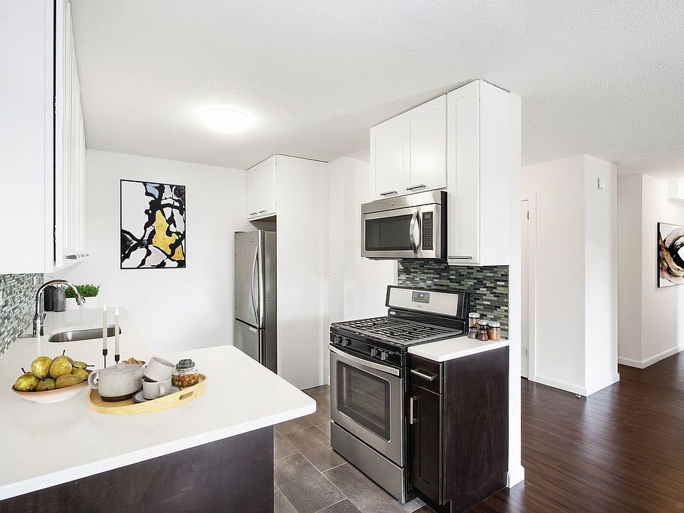 2nd image of 150 W 225th St APT 19E