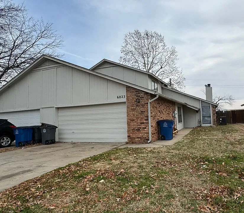 6823 S 78th East Ave