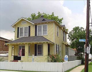 1st image of 8430 Pritchard Pl