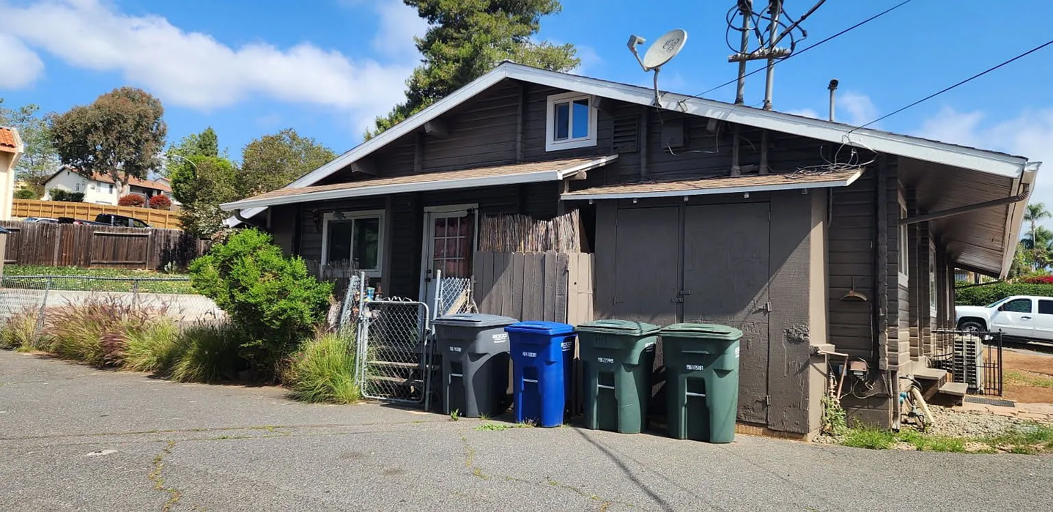1111 Alturas Rd — Photo 1