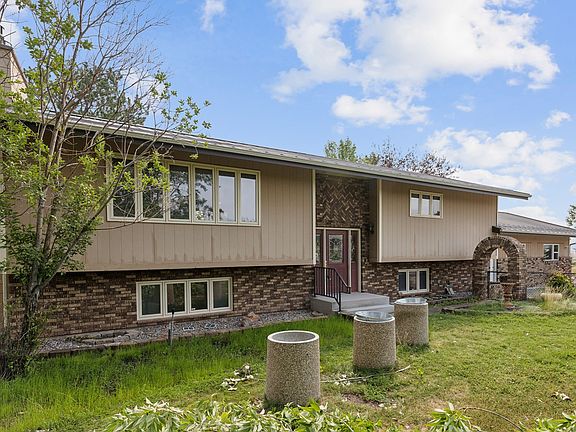 4th image of 1590 Marianne Dr