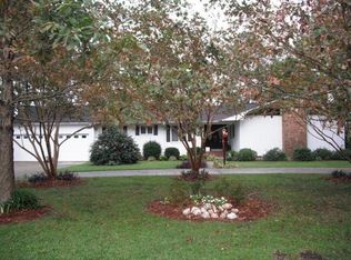 585 S 5th St, Aurora, NC 27806