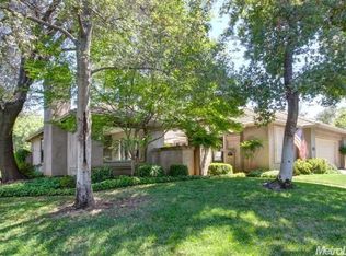 11269 Crocker Grove Ln, Gold River, CA 95670