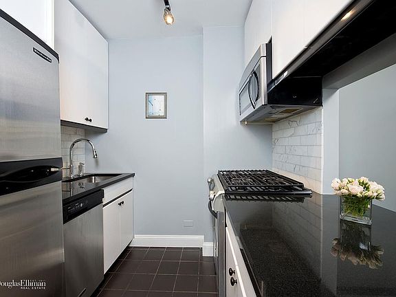 2nd image of 250 W 89th St #11/12F