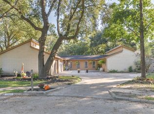 12602 Bexhill Dr, Houston, TX 77065