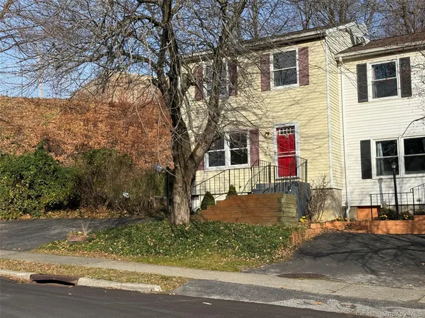 81 Gerald Drive, Poughkeepsie, NY 12601