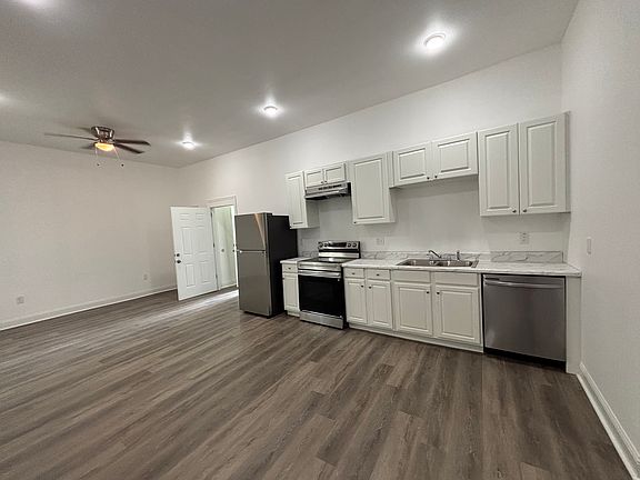 4th image of 4032 N Miro St #4032