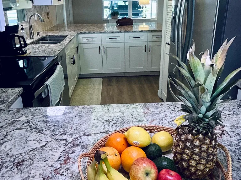 408 Tudor Dr #1C — Photo 8