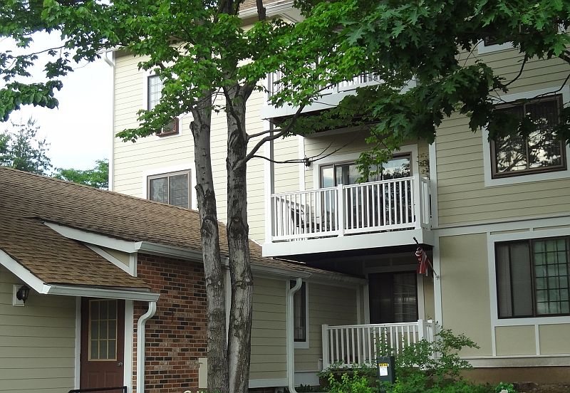 1st image of 12G FOXWOOD DR