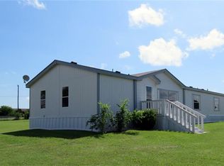 1501 Stone Hills Dr, Ponder, TX 76259