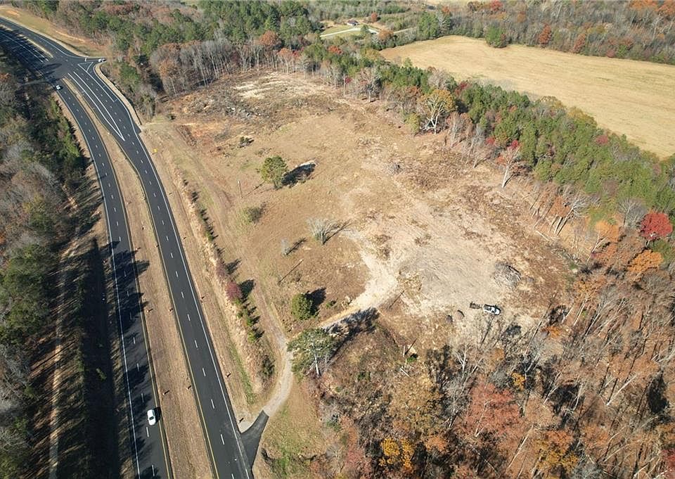 1st image of 4143 Highway 411 #1