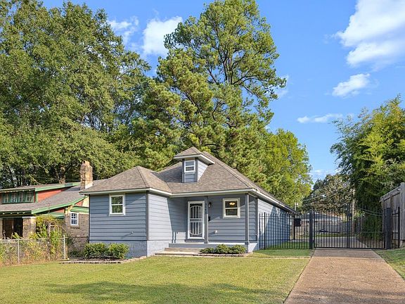 3rd image of 3542 Douglass Ave