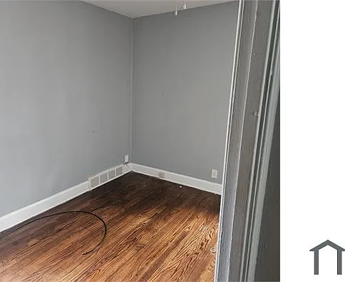 890 Eloise Dr #UP — Photo 7
