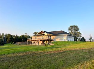 54661 Chardan Dr, Battle Creek, NE 68715