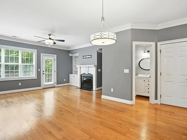 104 W Savannah Ridge Rd — Photo 13