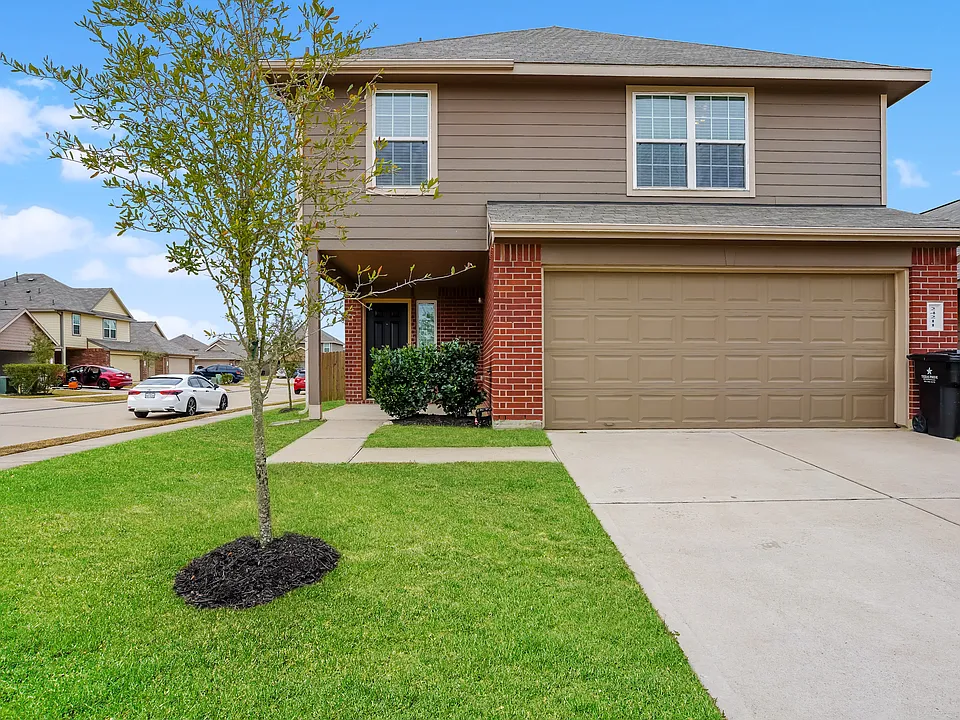24211 Paresi Ct