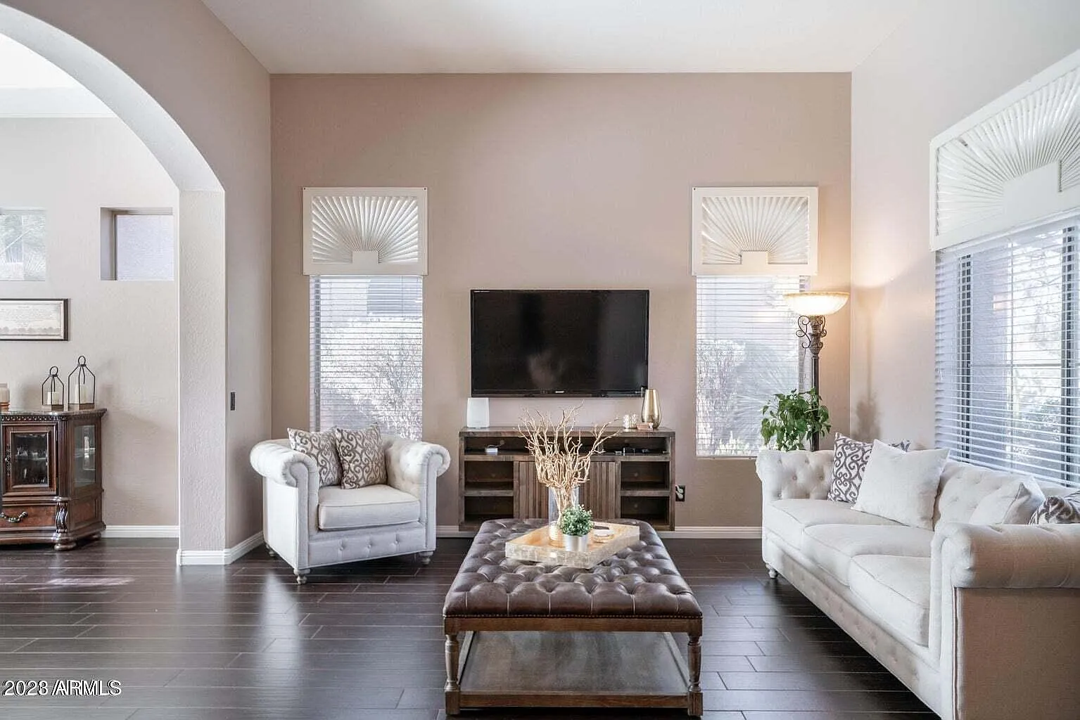 4 bed, 3051 sqft, $7,500 — Photo 3