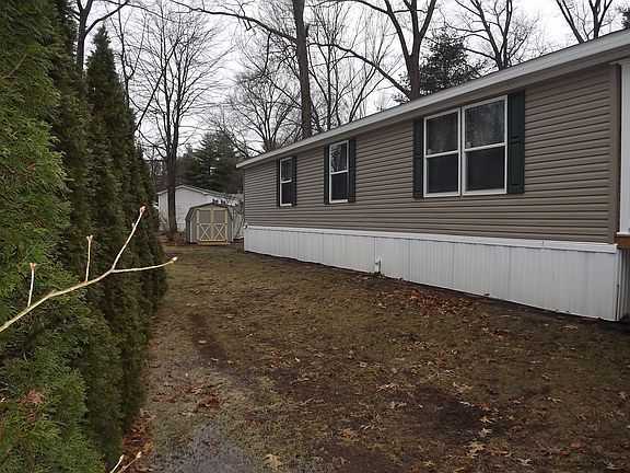 4th image of 6 Loughberry Mobile Home Park