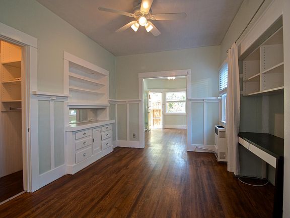 4th image of 118 Park Pl APT A