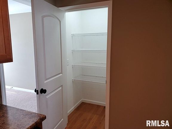 5th image of 110 Marvin Ct #6