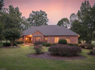 509 Dorado Dr, High Point, NC 27265