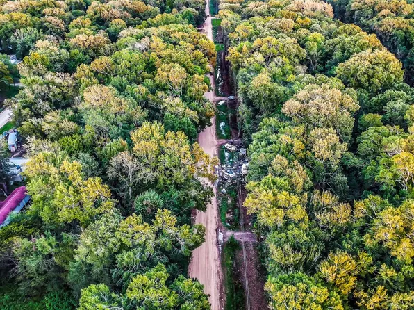 1001 Mudd St, Coldspring, TX 77331