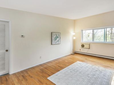 200 Lexington Ave APT 12B, Oyster Bay, NY, 11771