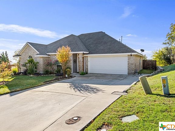 3rd image of 705 Aimee Ct