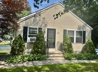 375 Thompson Rd, Webster, MA 01570