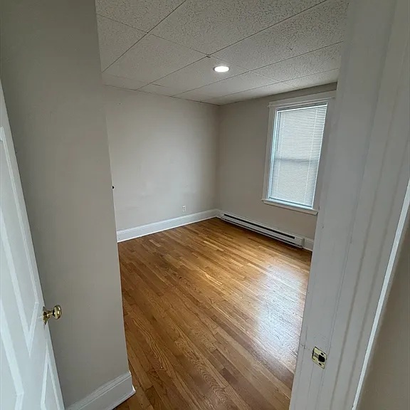 166 Pine St #1 — Photo 4
