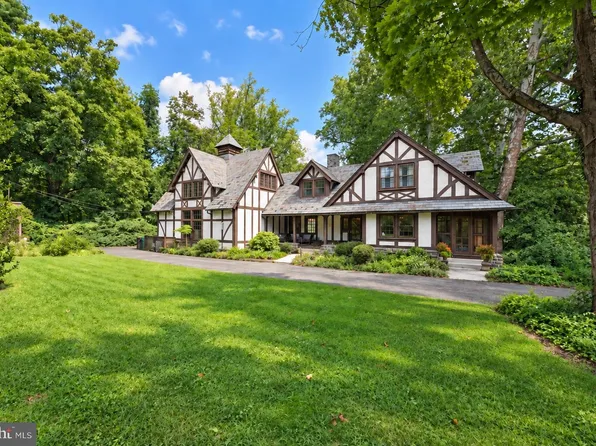 401 E Cherry St, Wenonah, NJ 08090