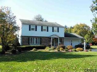 50 Hawthorn Dr, Valatie, NY 12184