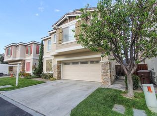 10871 Howard Dallies Jr Cir, Garden Grove, CA 92843