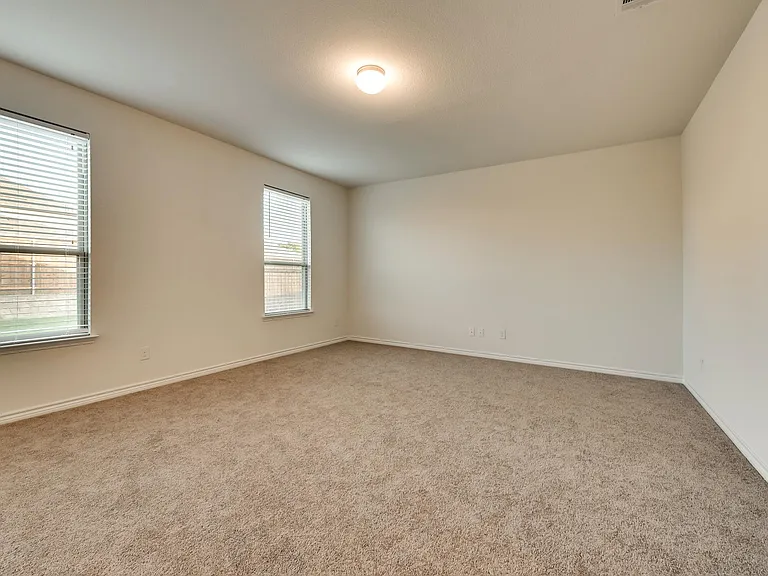 2708 Ryder Ln — Photo 18