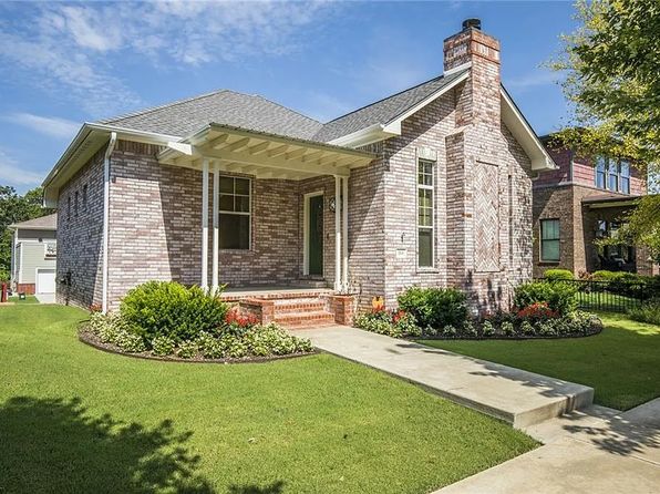 1841 N Best Friend Ln