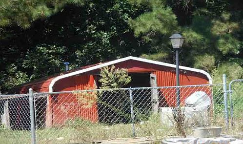2nd image of 18404 Southern Ave