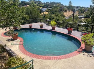320 Vista Grande, Kentfield, CA 94904