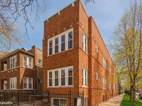 2201 N Campbell Ave #1, Chicago, IL 60647