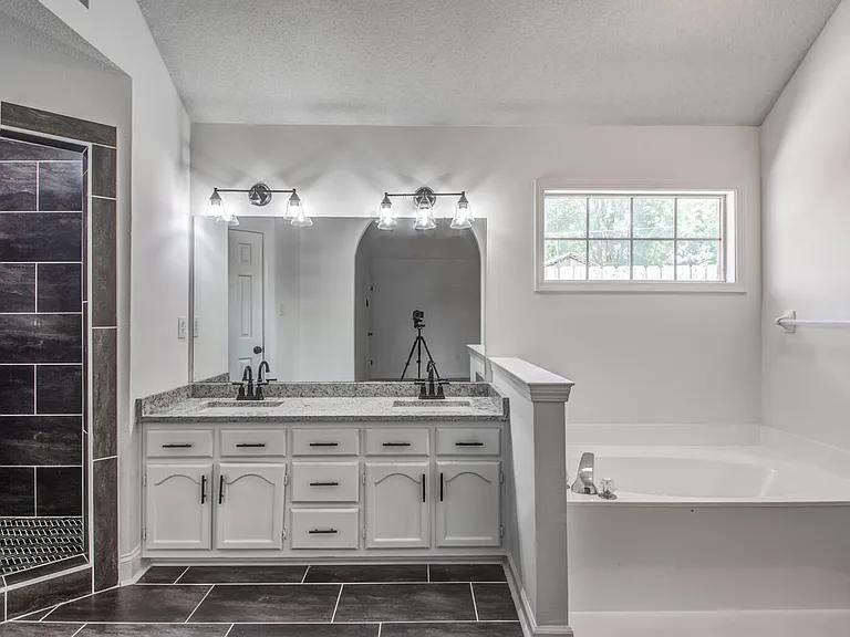 5624 Annandale Dr — Photo 34
