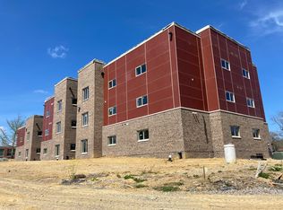 190 Memory Ln #101, Blacksburg, VA 24060