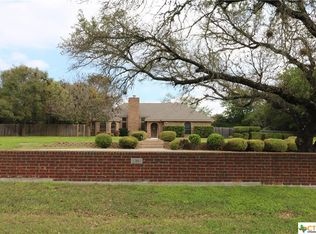 3253 Eagle Point West Ave, Belton, TX 76513