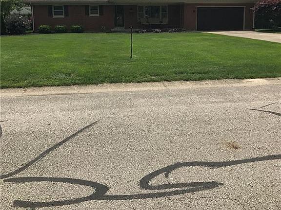 3rd image of 24 Northmoor Dr