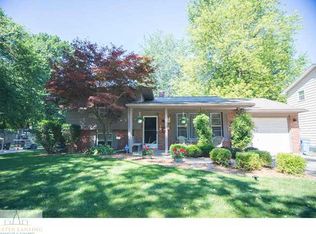 3012 Quincy Ln, Lansing, MI 48910