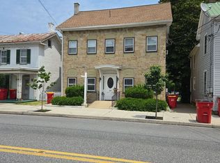 34 N Baltimore Ave, Mount Holly Springs, PA 17065