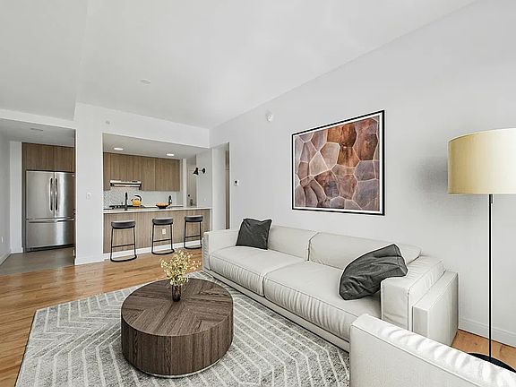 3rd image of 1277 E 14th St APT 808B
